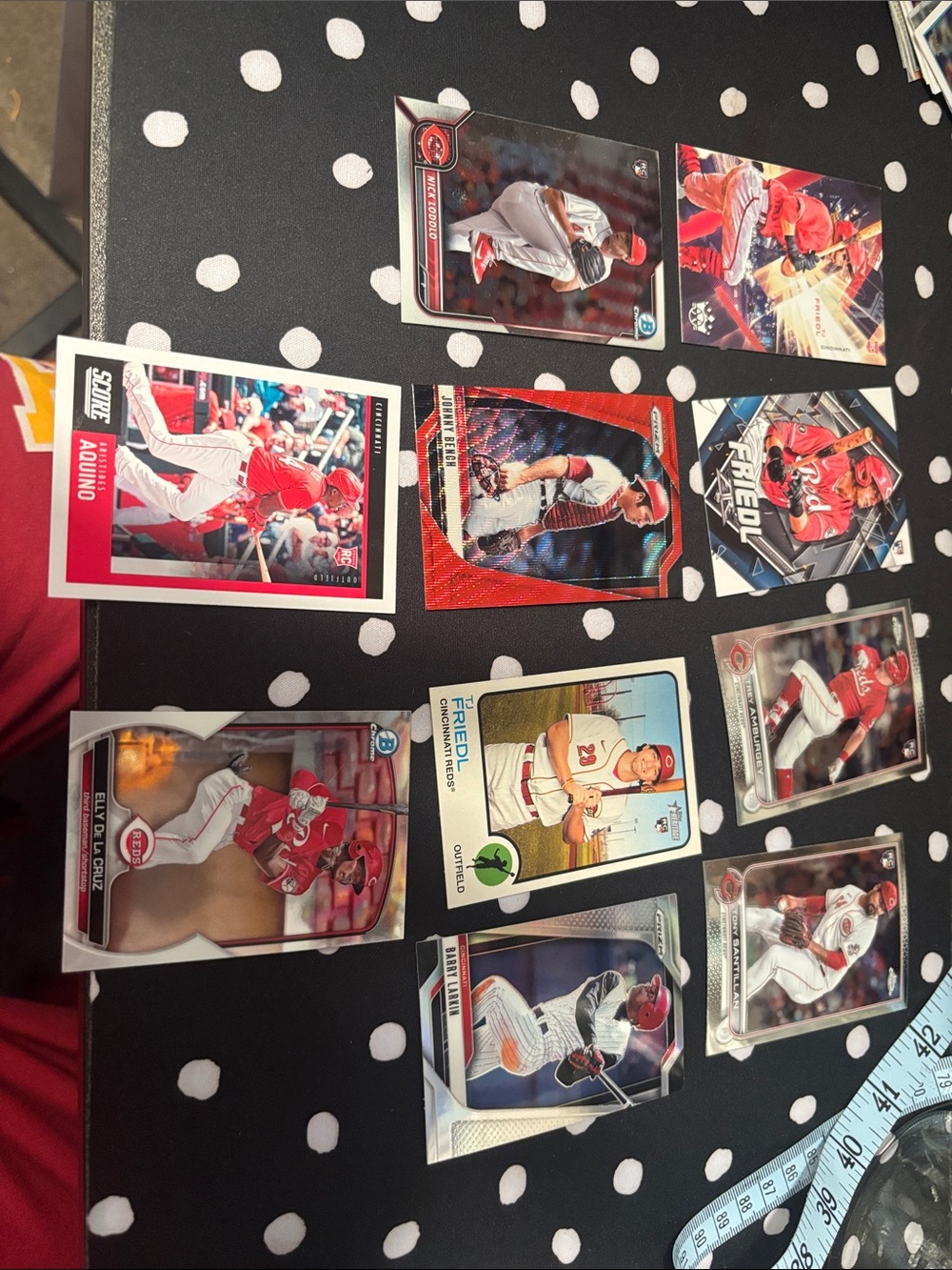 Cincinnati Reds Baseball Card Lot - Red & White Team Cards
